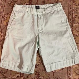 J crew Mens size 30W shorts Mint Green